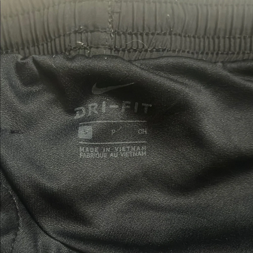 Nike Athletic Shorts - Picture 5 of 6